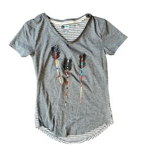 Toms for target feather T-shirt size small